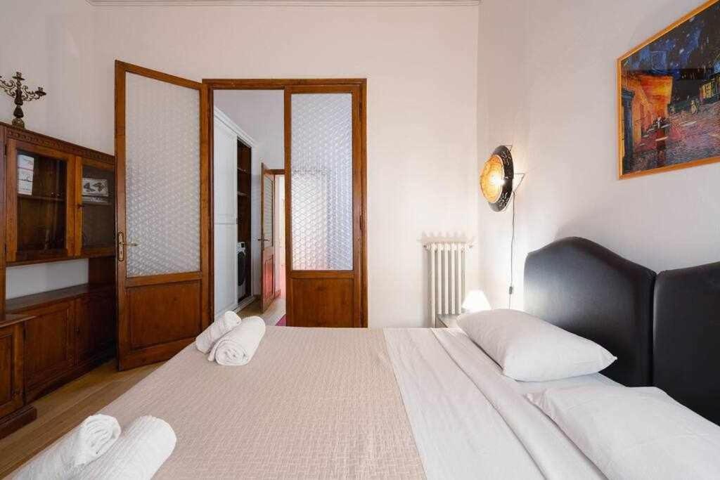 Ghibellina Elegant With 4 Bedrooms Apartment