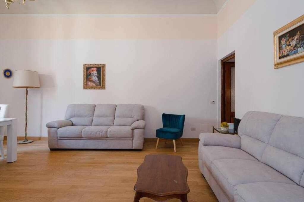 Apartment Ghibellina Elegant With 4 Bedrooms *